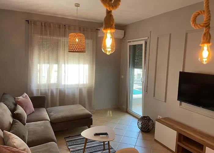 Lägenhet Joyb Near Golem, Durres *